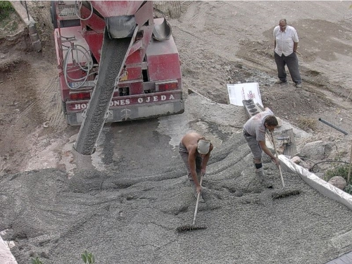 The driveway is being asphalted (October 16, 2005)
