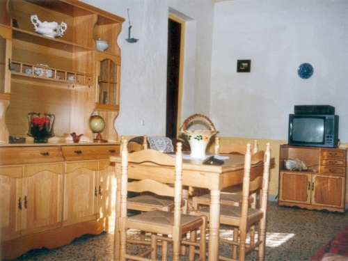 Interior de la casa de campo, 1988