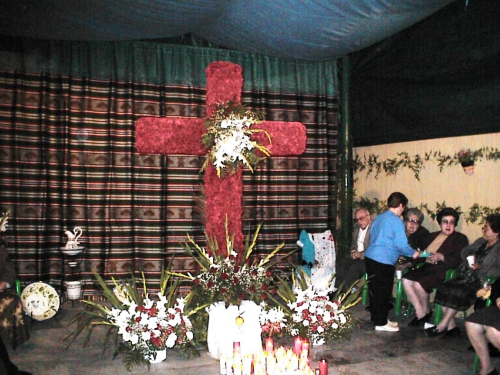 The May Cross (Cruz de Mayo)