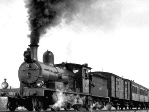 Un tren de mercancías a través de Gádor (1966)