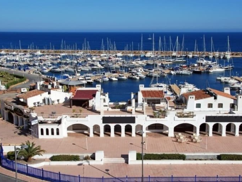 Roquetas de Mar, Puerto deportivo