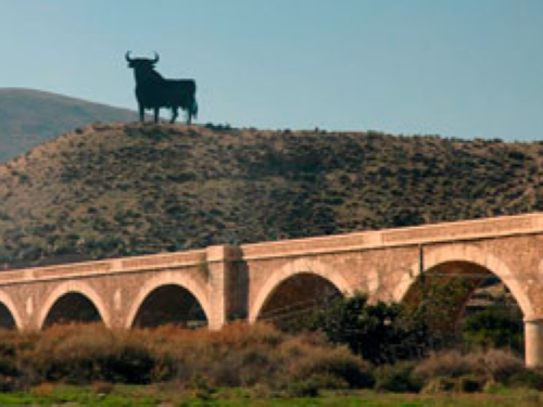 Rioja y el puente sobre el Andarax
