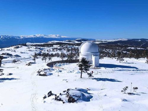 El Observatorio de Calar Alto en invierno