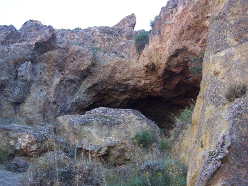 Bayárque, Cueva de la Paloma